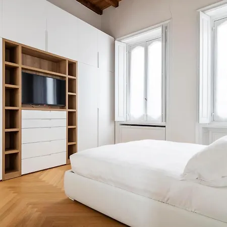 Fifty Eight Santo Stefano Appartement